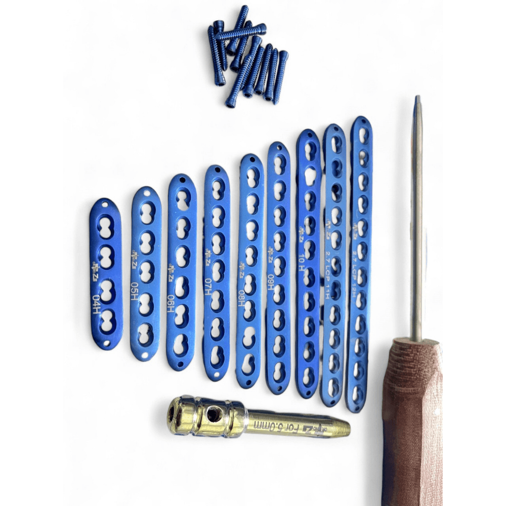 Locking Straight 2.7 mm Plates with 2.7 mm LCP Screws – Titanium